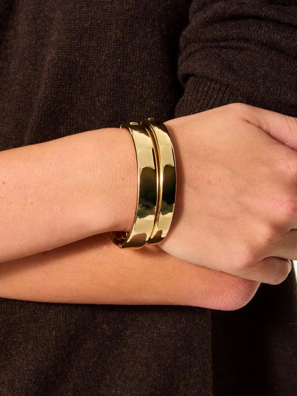 NWOT Roxanne Assoulin Gold Stacked Metal Bracelets duo